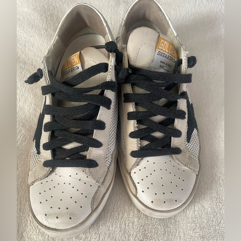 EUC Golden Goose superstars. Size 37. Sold without shoe box